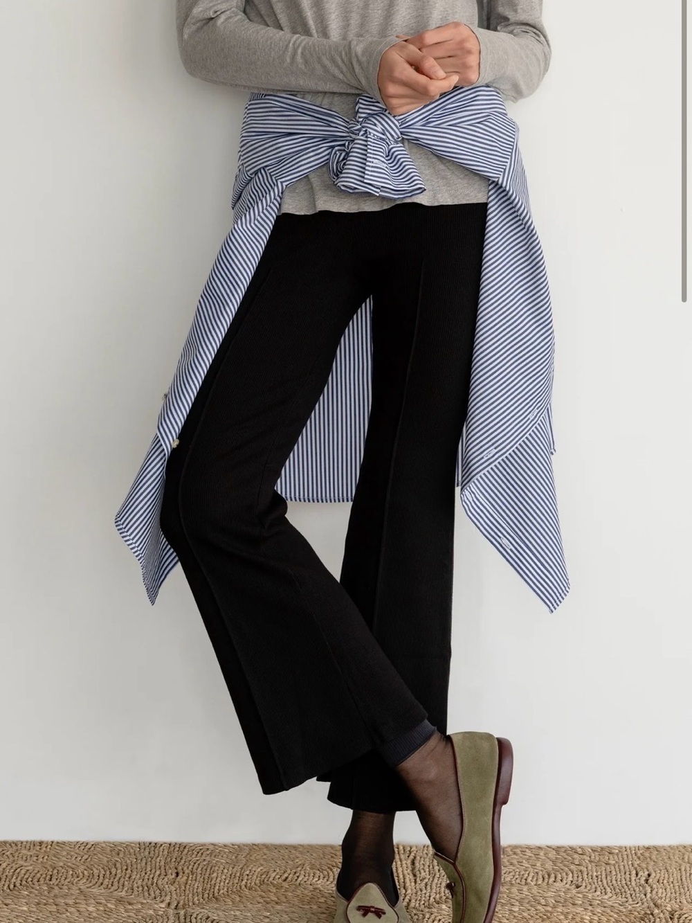 DONNI the Rib Kick Flare pant - Picture 4 of 6